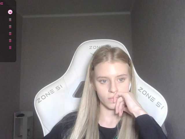 kissesliza live cam on BongaCams