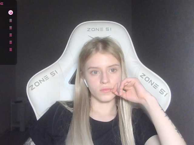 kissesliza live cam on BongaCams