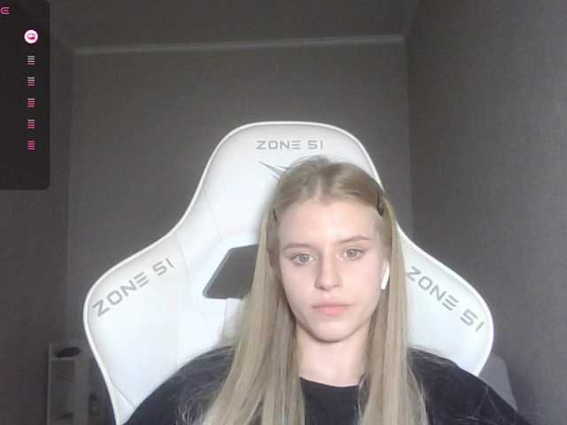 kissesliza live cam on BongaCams