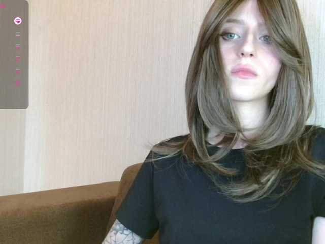 kissesliza live cam on BongaCams