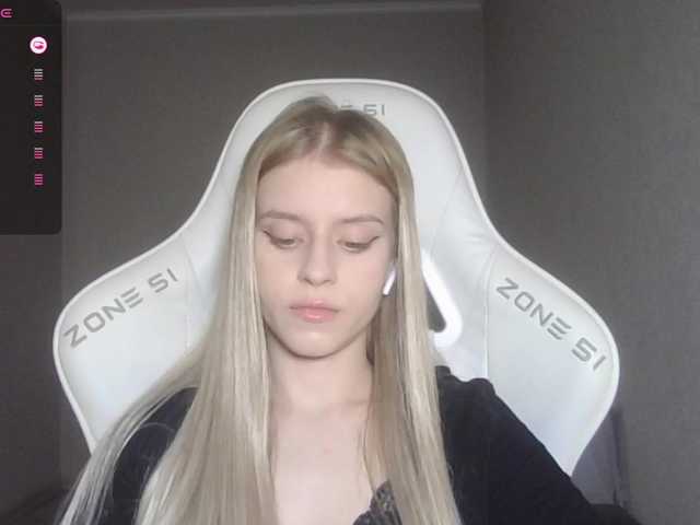 kissesliza live cam on BongaCams