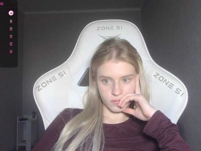kissesliza live cam on BongaCams