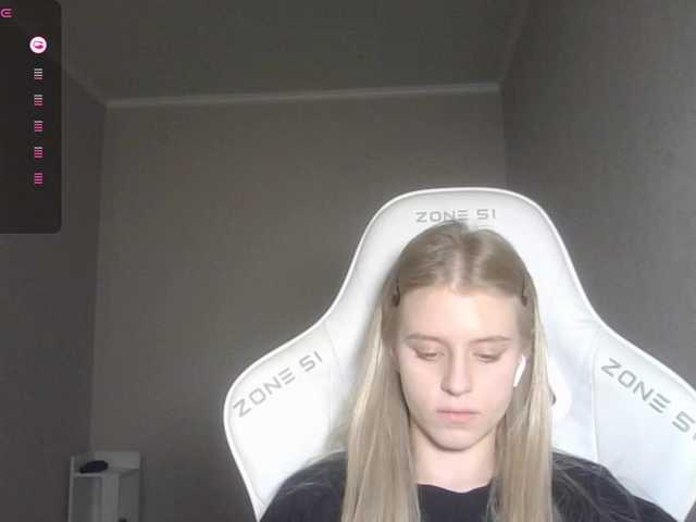 kissesliza live cam on BongaCams