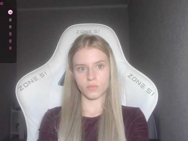 kissesliza live cam on BongaCams