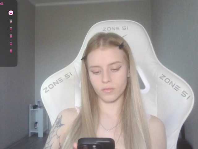 kissesliza live cam on BongaCams