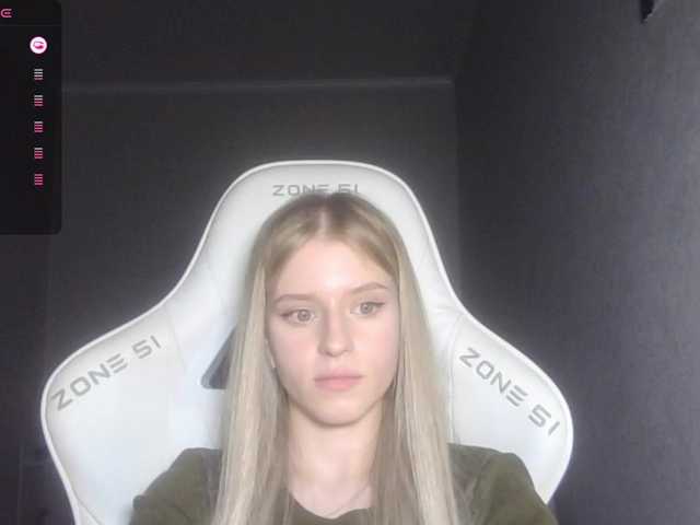 kissesliza live cam on BongaCams