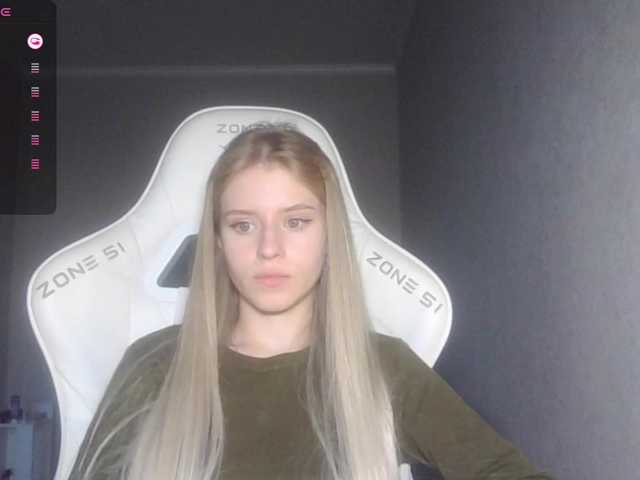 kissesliza cam belle