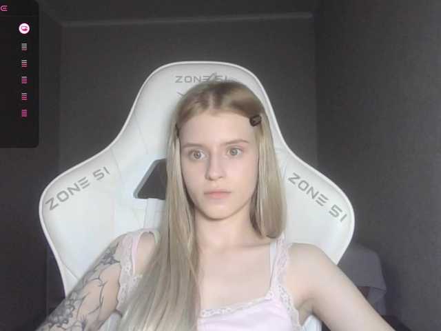 kissesliza live cam on BongaCams