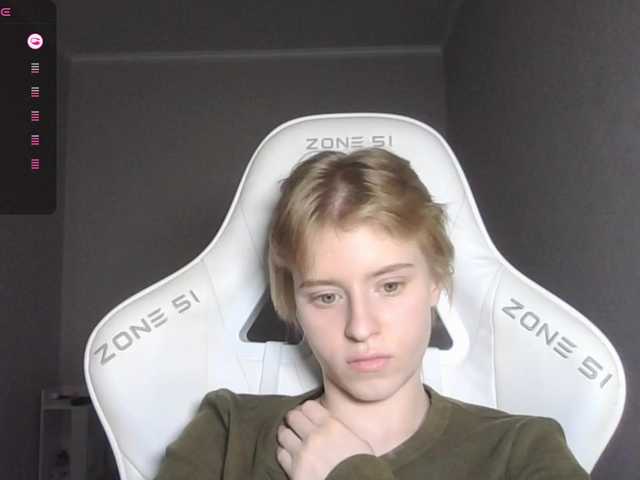 kissesliza live cam on BongaCams