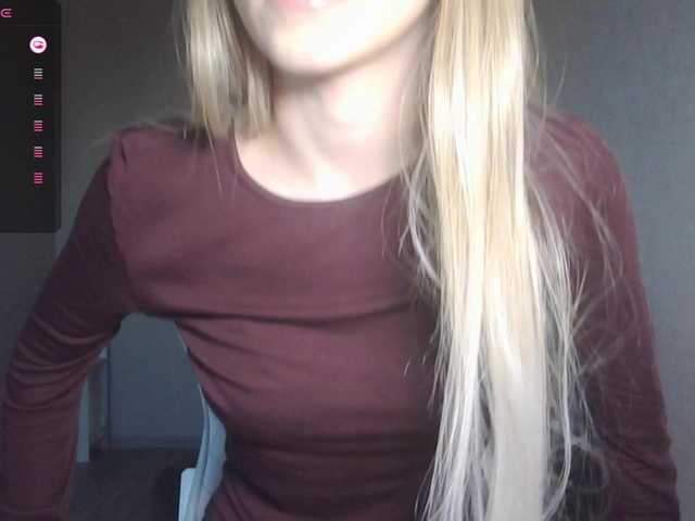 kissesliza live cam on BongaCams