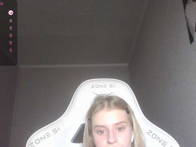 kissesliza live cam on BongaCams