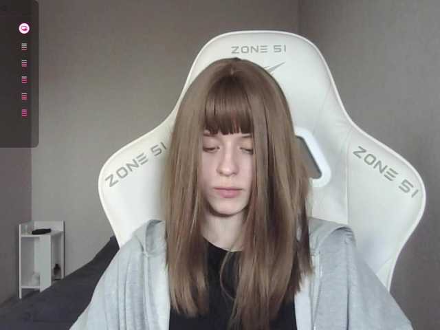  kissesliza chat room