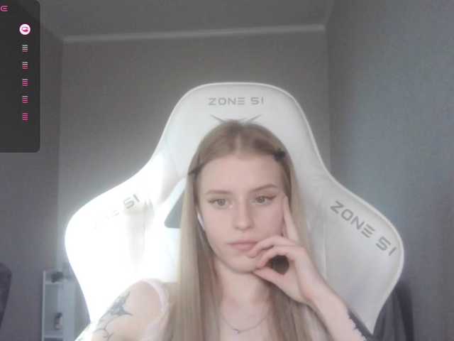 kissesliza live cam on BongaCams