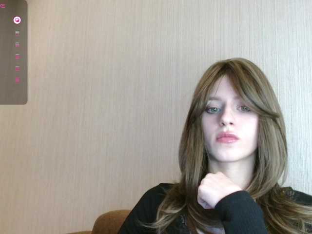 kissesliza live cam on BongaCams