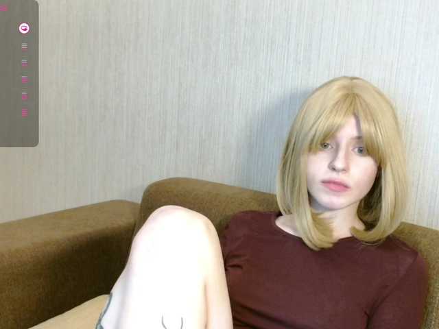 kissesliza live cam on BongaCams