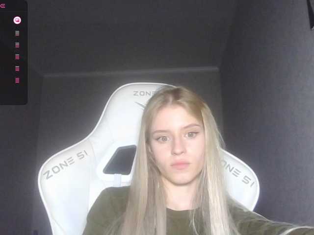kissesliza live cam on BongaCams