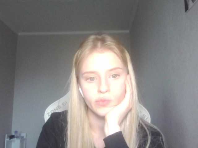kissesliza live cam on BongaCams