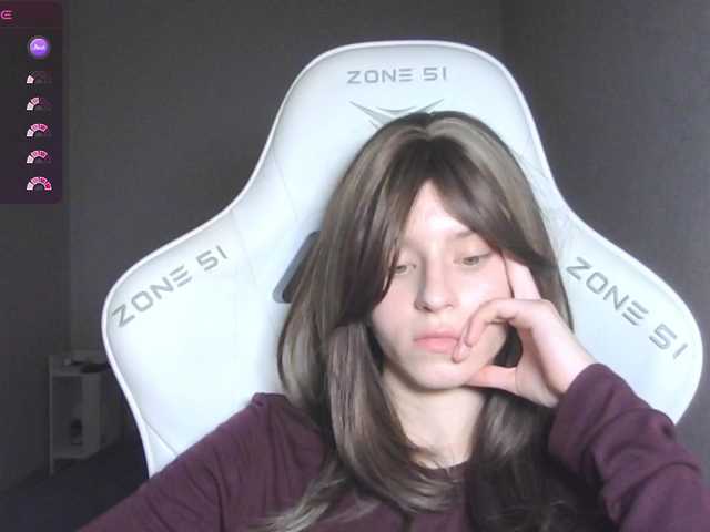 kissesliza live cam on BongaCams