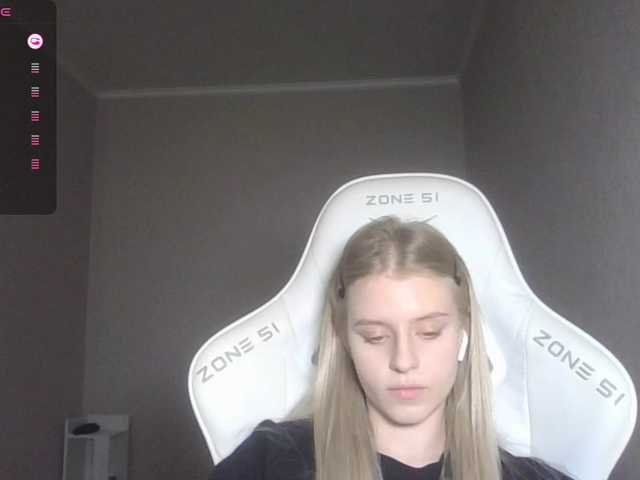 kissesliza live cam on BongaCams