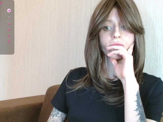 kissesliza live cam on BongaCams