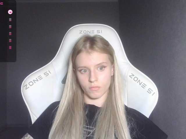 kissesliza live cam on BongaCams