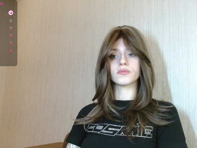 kissesliza live cam on BongaCams