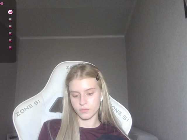 kissesliza live cam on BongaCams