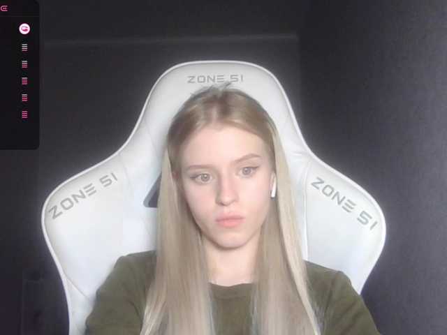 kissesliza live cam on BongaCams