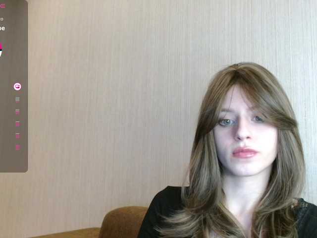 kissesliza live cam on BongaCams