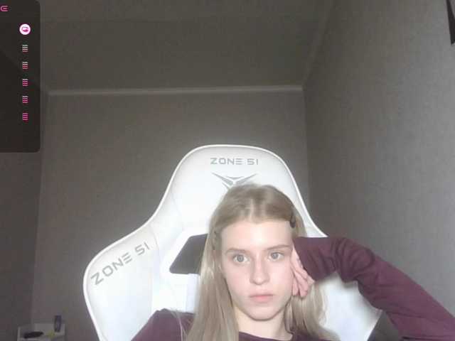 kissesliza live cam on BongaCams