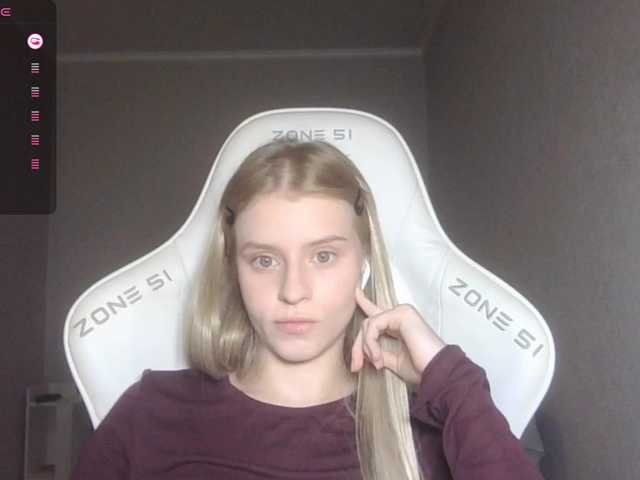 kissesliza live cam on BongaCams