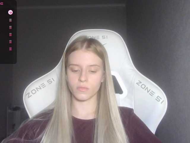 kissesliza live cam on BongaCams