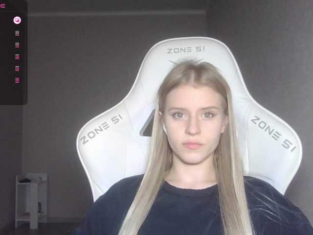 kissesliza live cam on BongaCams