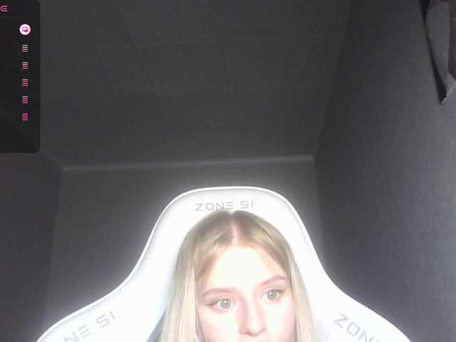 kissesliza live cam on BongaCams