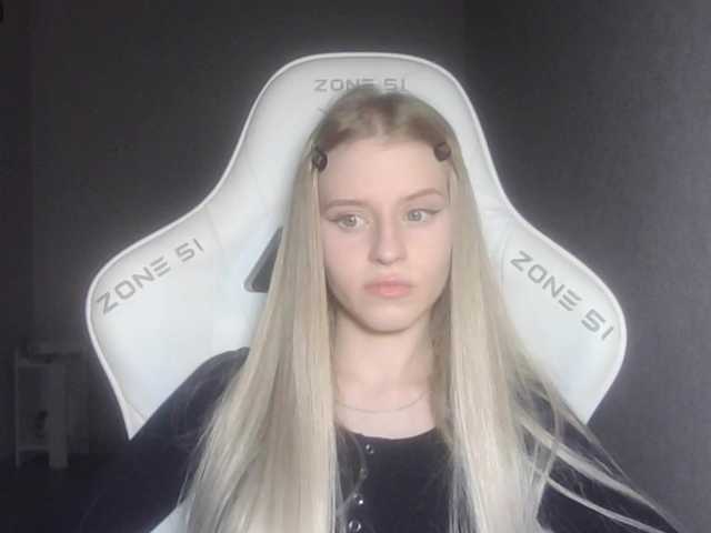 kissesliza live cam on BongaCams