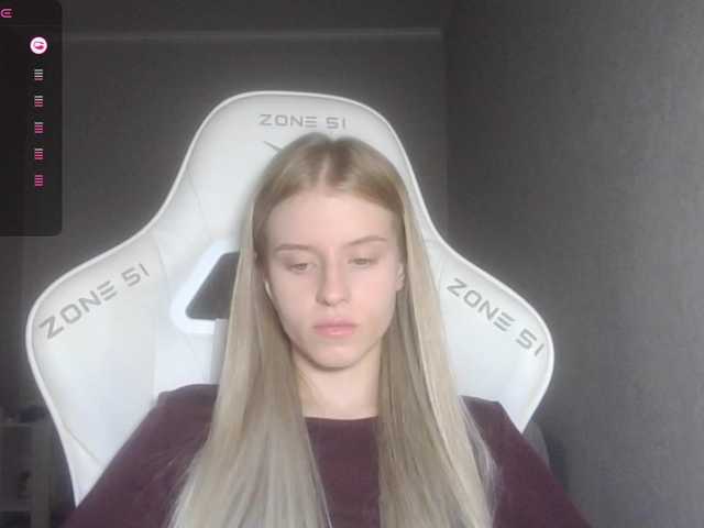 kissesliza live cam on BongaCams