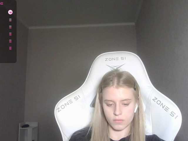 kissesliza live cam on BongaCams