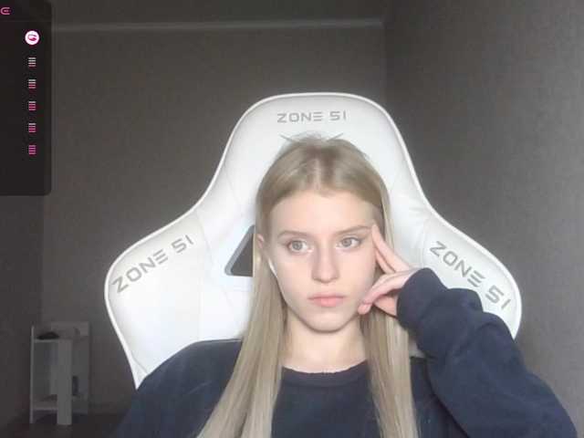 kissesliza live cam on BongaCams