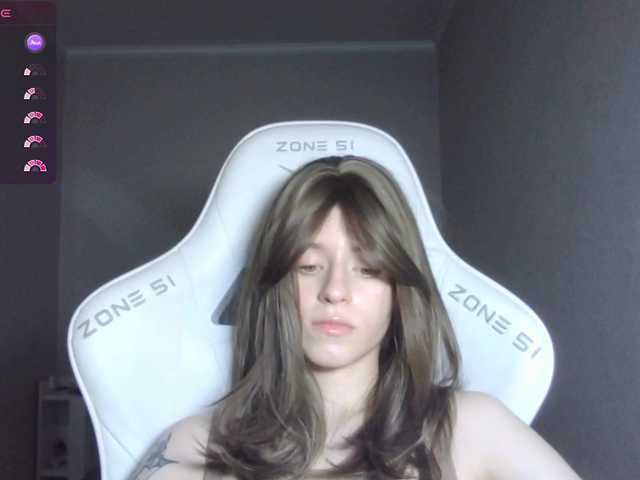 kissesliza live cam on BongaCams