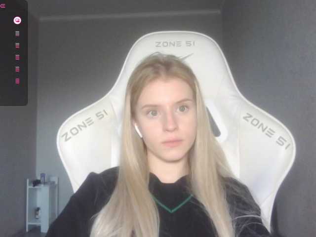 kissesliza live cam on BongaCams