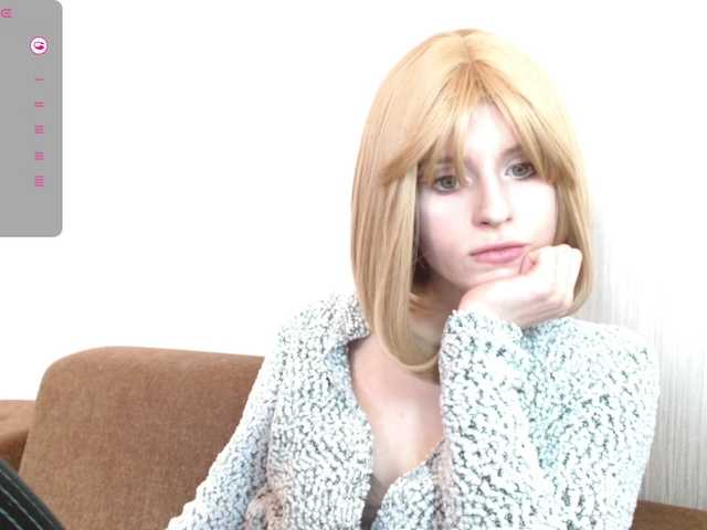 kissesliza live cam on BongaCams