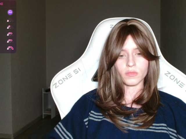 Helga_Pataki webcam