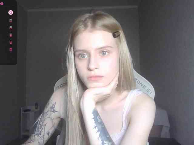 Helga_Pataki webcam