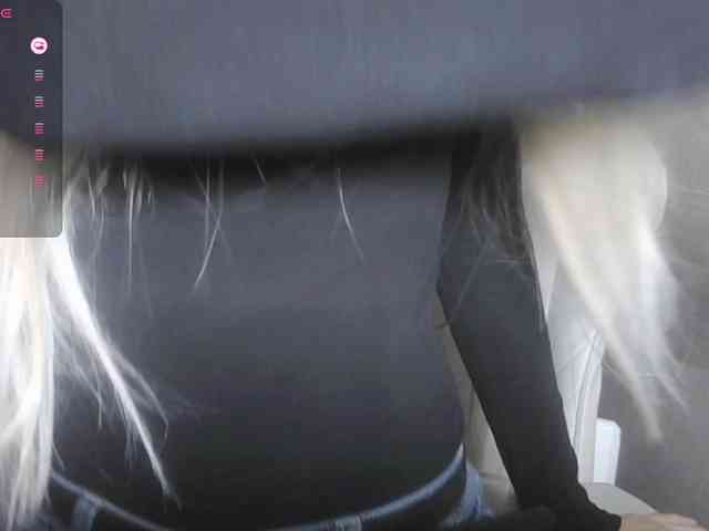 Helga_Pataki webcam