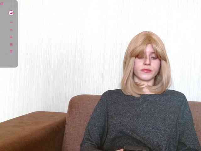 Helga_Pataki webcam