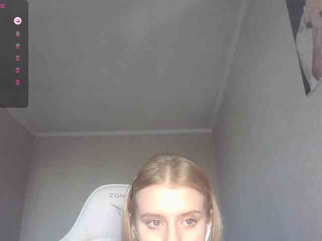 Helga_Pataki webcam