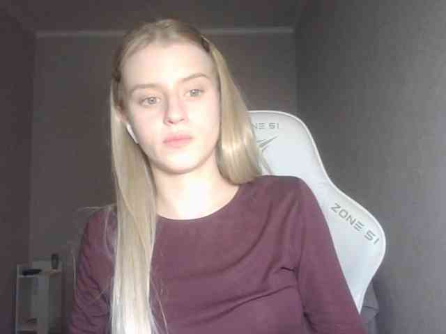 Helga_Pataki webcam