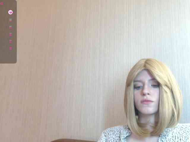 Helga_Pataki webcam