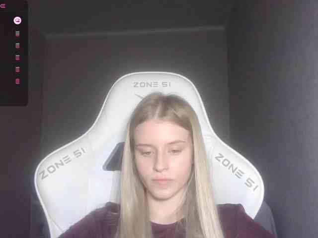 Helga_Pataki webcam