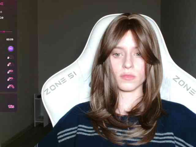 Helga_Pataki webcam